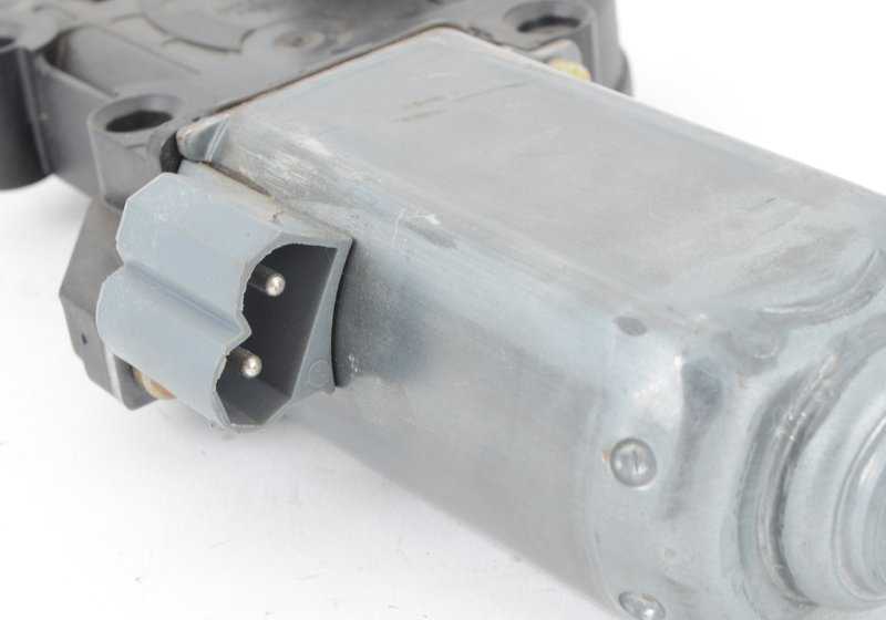Front Wiper Motor OEM 67621387435 for BMW (Compatible Models: E36). Original BMW.
