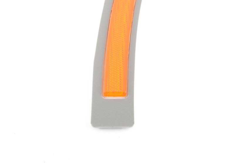 Left side marker head for BMW 7 Series F01, F02, F04 (OEM 63147191111). Original BMW