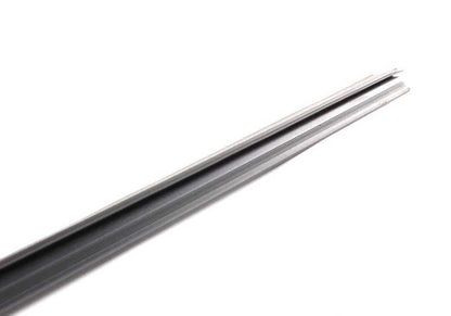 Burlete exterior ventanilla izquierda OEM 51211913055 para BMW E30 (316i con motor M10 y M40, todos los tipos y transmisiones). Original BMW.