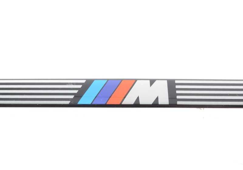 Autocollant d'origine OEM 51712258239 avec logo M pour BMW E36. Accessoire décoratif BMW d'origine.