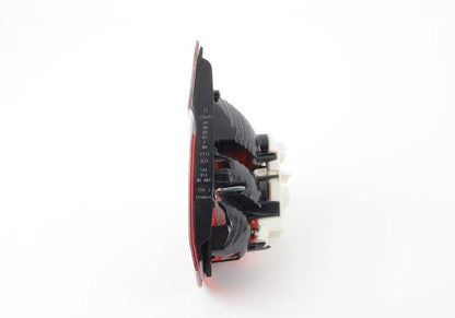 Piloto trasero derecho del portón OEM 63210406884 para BMW E90. Original BMW.
