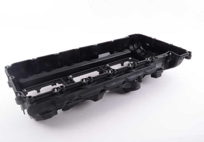 Tapa de culata OEM 11127846359 para BMW F87, F80, F82, F83. Original BMW.