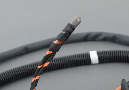 Cableado del motor y unidad de transmisión OEM 12517581112 para BMW E92 y E93 335i con motor N54. Compatible con versiones manuales y automáticas. Original BMW.