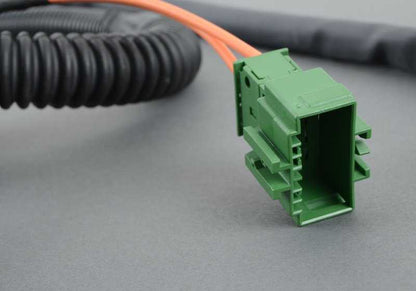 Cableado del motor y unidad de transmisión OEM 12517581112 para BMW E92 y E93 335i con motor N54. Compatible con versiones manuales y automáticas. Original BMW.