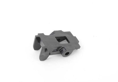 RIGHT SUBJECT CLIP 51479119112 FOR BMW E70. Original BMW.