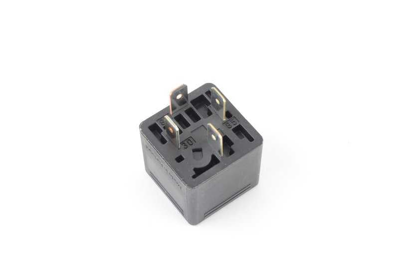 OEM relay 61311373588 for BMW E21, E30, E12, E28, E24, E23. Original BMW.