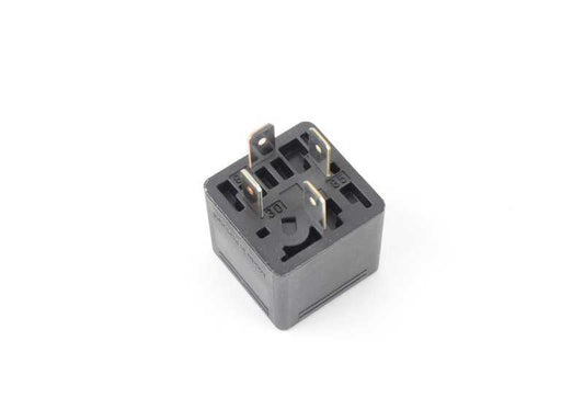 Relé OEM 61311373588 para BMW E21, E30, E12, E28, E24, E23. Original BMW.