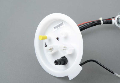 Pompe à carburant OEM 16117260644 pour BMW F07, F10, F11. BMW d'origine.