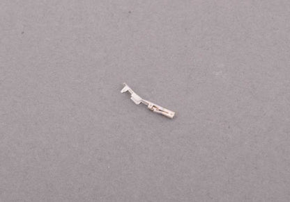 Nanomqs weiblicher Kontakt 0,22-0,35 mm² OEM 61139230107 für BMW R 1200 RT Motorcycles, R 1250 RT, F 750 GS, F 850 ​​GS, F 900 GS ... und mehr. Originaler BMW Motorrad.