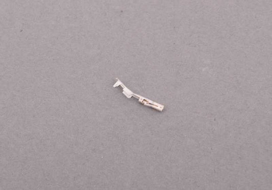 Contacto de hembrilla NanoMQS 0.22-0.35mm² OEM 61139230107 para motos BMW R 1200 RT, R 1250 RT, F 750 GS, F 850 GS, F 900 GS… y más. Original BMW Motorrad.