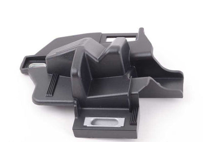 Tapa derecha original OEM 51476979426 para BMW Serie 3 Cabrio E93 y E93N. Pieza de recambio original BMW. Ideal para cubrir zona de carga o embellecedor lateral.