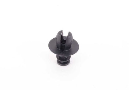 Clips de plástico OEM 51717548693 para BMW E81, E82, E87, E88, E90, E91, E92, E93, E84, E89. Sujeta insonorizaciones y molduras interiores. Original BMW.