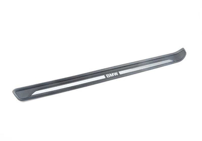 Linke vordere Abdeckung der OEM -Adresse 51757228685 für BMW F07, F10, F11, F06, F12, F13, F01, F02, F04. Original BMW.