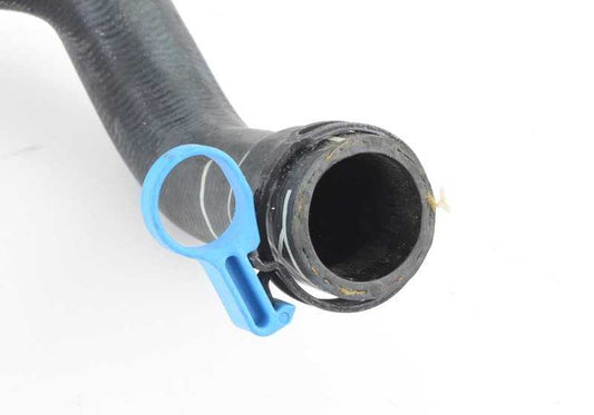 Manguera de refrigerante OEM 17129802098 para MINI R60, R61, R6, 3/20. Compatible con todos estos modelos. Recambio original MINI.