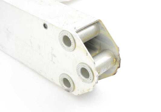 Front bumper bracket for BMW 6 Series F06, F12, F13 (OEM 51117211487). Original BMW.
