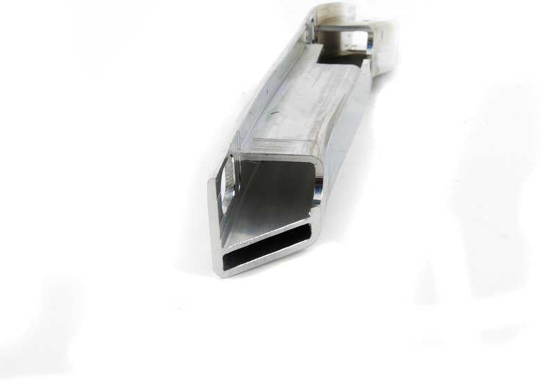 Soporte derecho del radiador OEM 17118049256 para BMW F10, F06, F12, F13. Original BMW.