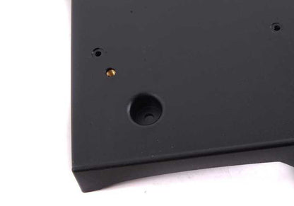 Portamatrículas OEM 51118054011 para BMW F15 (X5). Original BMW.