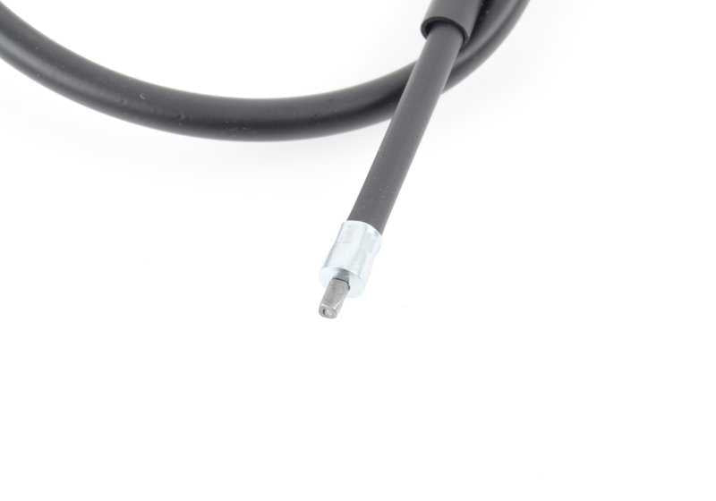 Cable del acelerador OEM 32731242128 para BMW E30, E28, E34, E24, E23. Longitud 675mm. Compatible con varios modelos clásicos. Recambio original BMW.
