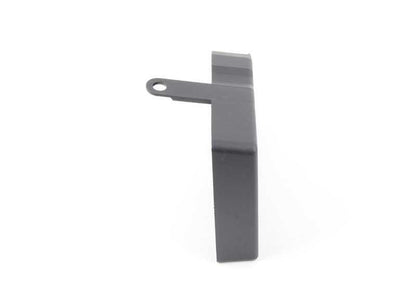 Tapa derecha parachoques delantero OEM 51118148452 para BMW E34 5er (518g, 518i) todos los modelos compatibles. Pieza original BMW.
