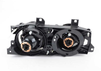 Left front lighthouse OEM 63121379185 for BMW E34 and E32. Compatible with 525i, 530i, 535i models. Original BMW piece. Ideal to replace broken or worn lighthouse.
