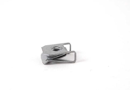 Tuerca autoblocante C-Clip OEM 07146951655 para BMW E81, E82, E87, E88, F45, F46, E90, E91, E92, E93, F80, F82, F83, E60, E61, F07, F10, F11, E63, E64, F06, F12, F13, F04, E84, F39, E83, F25, G01, F97, F26, G02, F98, E70, F15, G05, E71, E72, F16, G06