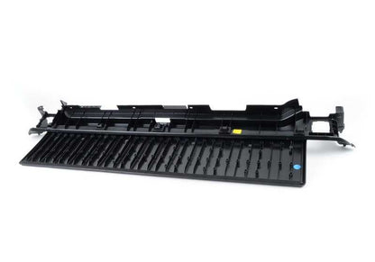 Protector de borde de maletero negro OEM 51477326465 para BMW X5 F15 y X5 M F85. Original BMW.