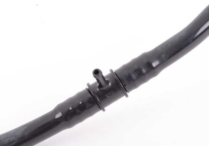 Tubo de vacío OEM 34336769622 para BMW E87, E90, E91 (130i, 330i, 330i xDrive) con motor N52. Compatible con cajas manuales y automáticas. Original BMW.