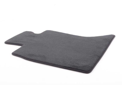 Alfombrilla de terciopelo lado conductor OEM 51477230451 para BMW F10, F10N, F11, F11N, F18N. Color antracita. Original BMW.