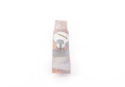 Soporte de radio OEM 65111363707 para BMW E12, E23. Compatible con modelos: E12 (518, 518i, 520, 520i, 525, 528) y E23 (728, 728i). Pieza original BMW.