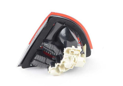 Piloto traseiro esquerdo OEM 63210411419 para BMW 3 E91 Series. Compatível exclusivamente com BMW E91. BMW original.