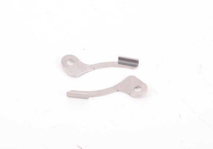 Soporte metálico fijación OEM 31330432173 para BMW E52 Z8. Pieza original BMW.