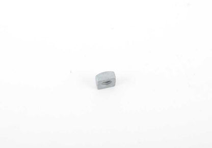 Tuerca cuadrada OEM 07119904050 para BMW E36, E46, E34, E32, E83, F25, E70. Original BMW.