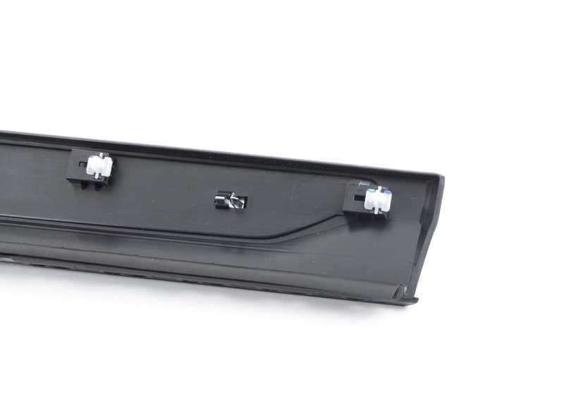 Moldura embellecedora delantera izquierda OEM 51477352555 para BMW F25, F26. Original BMW.