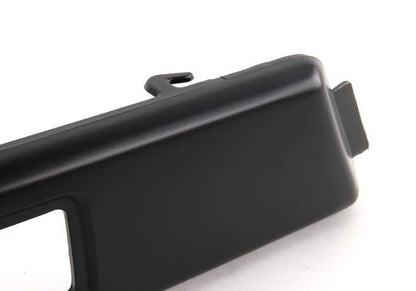 Moulage latéral droit OEM 51111934336 pour la série BMW 5 E34. BMW d'origine.