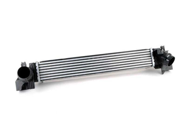 Intercooler para BMW Serie 1 F40, F52 Serie 2 F44, F45, F45N, F46, F46N X1 F48, F48N, F49, F49N X2 F39 (OEM 17517617597). Original BMW
