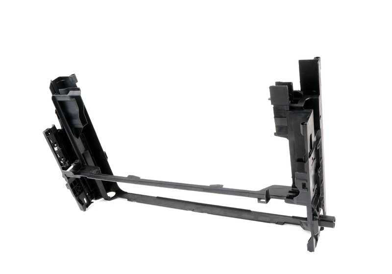 Soporte del radiador OEM 17117804617 para BMW F07, F10, F11, F06, F12, F13, F01, F02. Original BMW.
