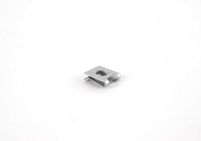 OEM clip nut 07129901645 for BMW {E81, E82, E87, E87N, E88, F20, F20N, F21, F21N, F40, F52, F22, F22N, F23, F23N, F44, F45, F45N, F46, F46N, F46N, F87, F87, G42, G87, U06, E21, E30, E36, E46, E90, E90N, E91, E91N, E92, E92N, E93, E93N, F30, F30N, F31,
