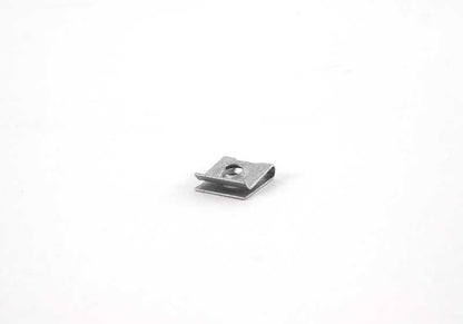 OEM clip nut 07129901645 for BMW {E81, E82, E87, E87N, E88, F20, F20N, F21, F21N, F40, F52, F22, F22N, F23, F23N, F44, F45, F45N, F46, F46N, F46N, F87, F87, G42, G87, U06, E21, E30, E36, E46, E90, E90N, E91, E91N, E92, E92N, E93, E93N, F30, F30N, F31,