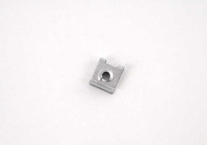 OEM clip nut 07129901645 for BMW {E81, E82, E87, E87N, E88, F20, F20N, F21, F21N, F40, F52, F22, F22N, F23, F23N, F44, F45, F45N, F46, F46N, F46N, F87, F87, G42, G87, U06, E21, E30, E36, E46, E90, E90N, E91, E91N, E92, E92N, E93, E93N, F30, F30N, F31,