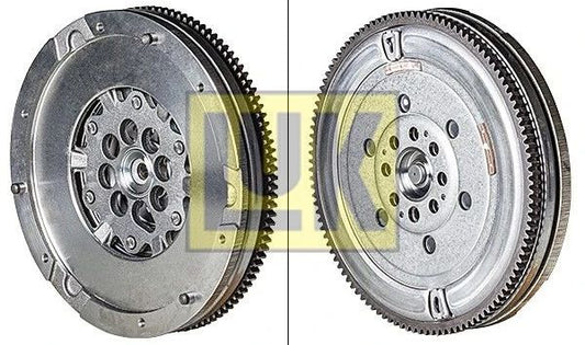 Volante bimasa OEM 415035910 para BMW Serie 3 {E46: 330Cd BV01, BV02, BV91, BV92, BW91, BW92, 330d ED01, ED02, ED91, ED92}. Compatible con cambio manual. Original LuK.