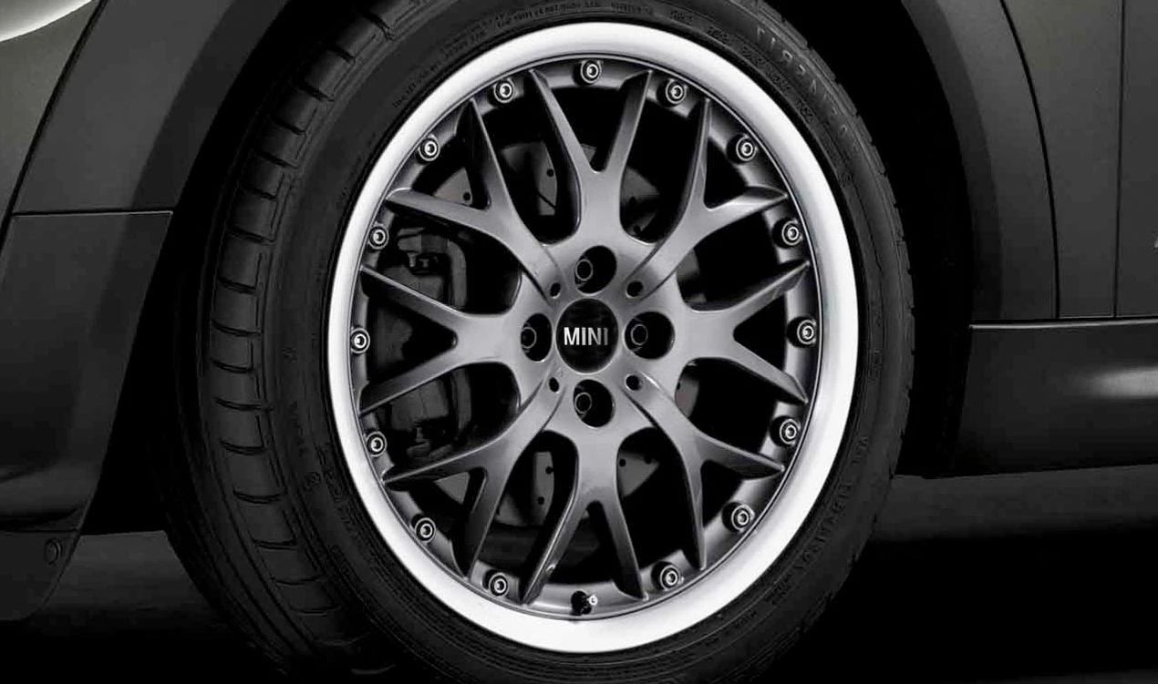 Llanta de aluminio Cross Spoke Composite R90 antracita 17" OEM 36116777969 para MINI R50, R53, R56, Clubman R55, Cabrio R52, Coupé R58, Roadster R59... y más. Original MINI.
