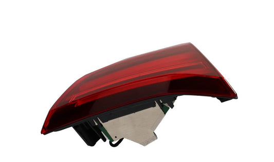 Luz trasera derecha en tapa del maletero OEM 63219491584 para BMW F32, F33, F36 Gran Coupé, F83 M4... y más. Original BMW.
