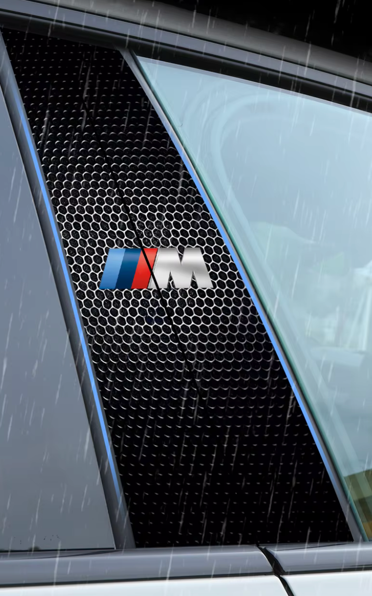 Effet de carbone d'autocollant externe avec BMW ou // M pour la colonne centrale