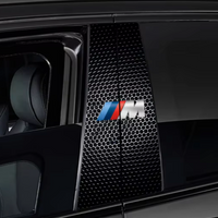 Externer Aufkleber -Kohlenstoff -Effekt mit BMW oder // m für die zentrale Säule