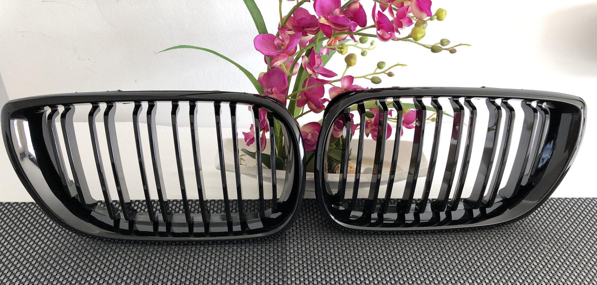 Riñoneras / Parrillas Negras Doble Linea (Tipo M4) Para Bmw E46 Berlina 2001-2005 (Restyling)