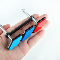 Emblema do logotipo com acabamento da grade frontal/fanny packs com design exclusivo em /// cores M para BMW