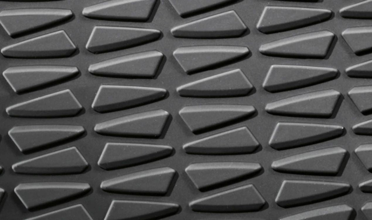 Rear carpets all time anthracite OEM 51472336795 for BMW X1 E84 (09/2008 - 06/2015). Original BMW.