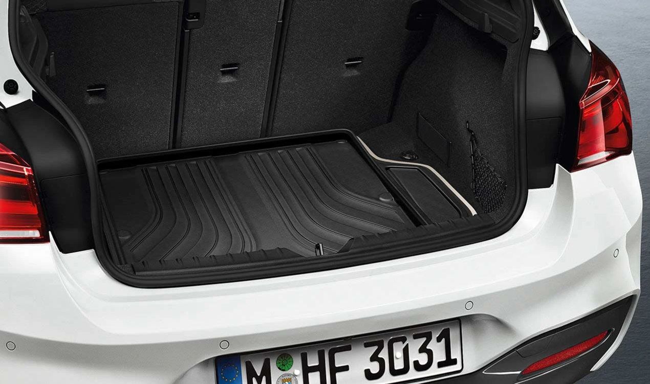 Alfombrilla maletero rígida OEM 51472359405 para BMW Serie 2 Active Tourer F45. Protege el maletero frente a suciedad y líquidos. Original BMW.