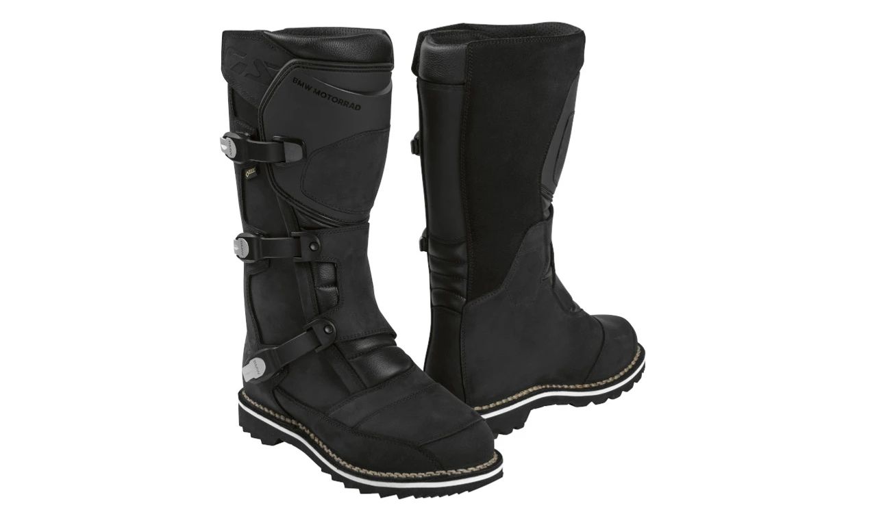 Botas impermeables BMW Motorrad Venture Grip Pro Gore-Tex OEM 76225A80885 para todos los modelos BMW Motorrad. Ideales para touring y enduro, suela antideslizante, protectores integrados. Original BMW Motorrad.