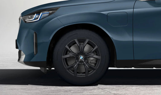 Ruota invernale completa Y-Spoke 921 con pneumatici Hankook 225/60 R18 104H per BMW X3 G45 (tranne X3 M50 XDrive e X3 30E XDrive). OEM 36115B4E9B2. BMW originale.